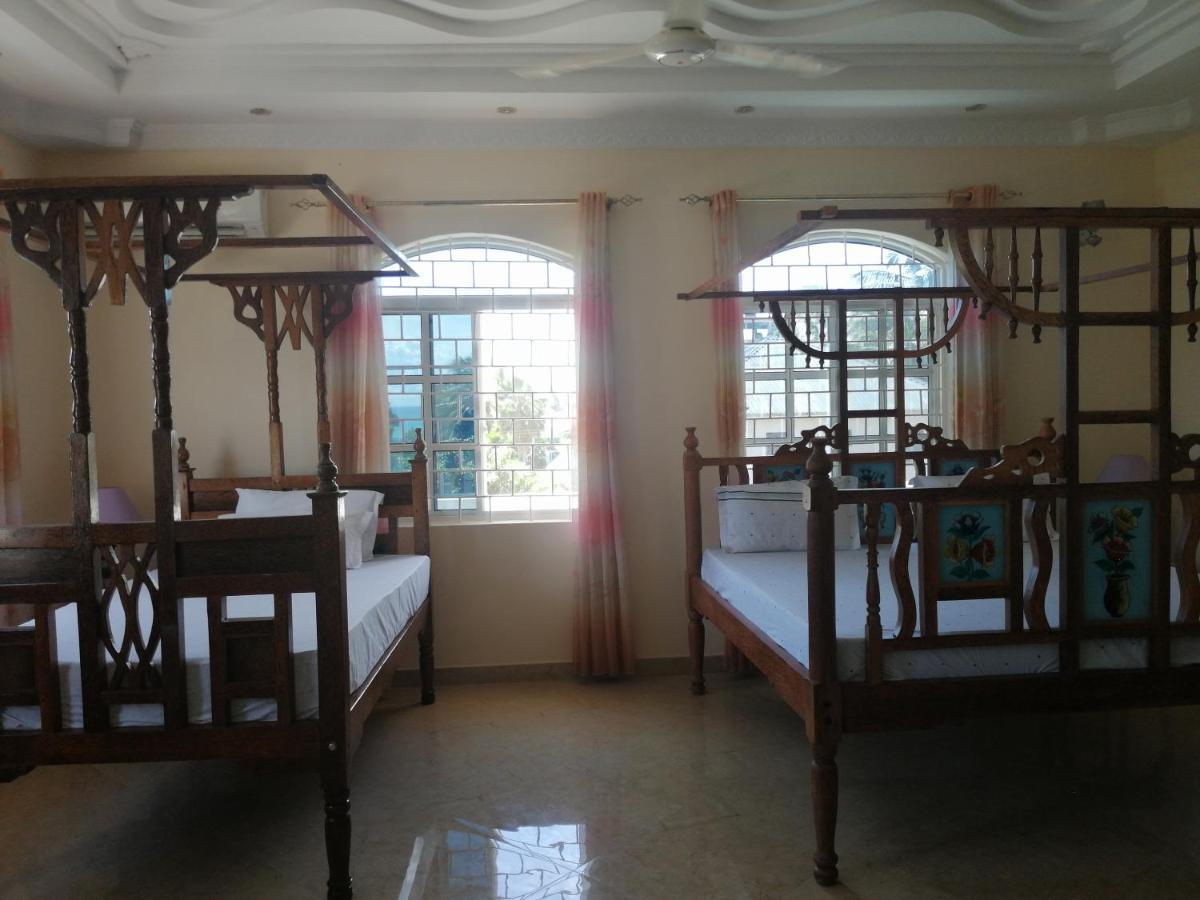 Salhiya Jaktstuga Zanzibar